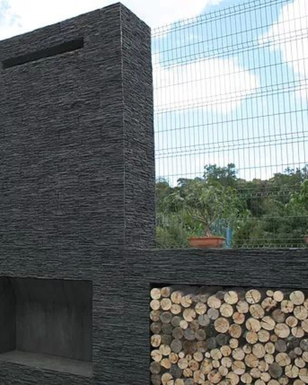 Molde ref. PUEDRA CASCADA de 43x23 cm en ABS para fabricar pared 3D en yeso o concreto